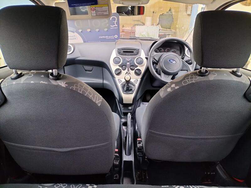 FORD KA