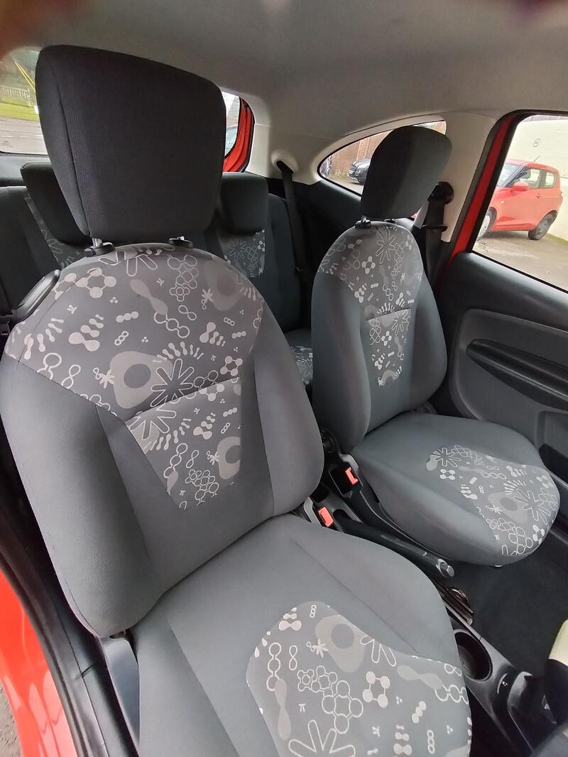FORD KA