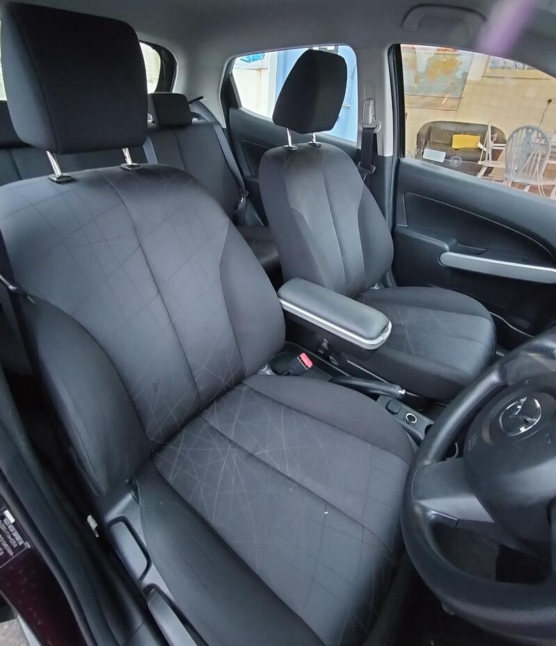 MAZDA MAZDA2