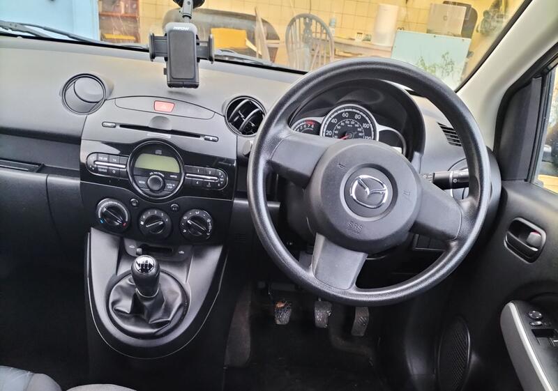 MAZDA MAZDA2