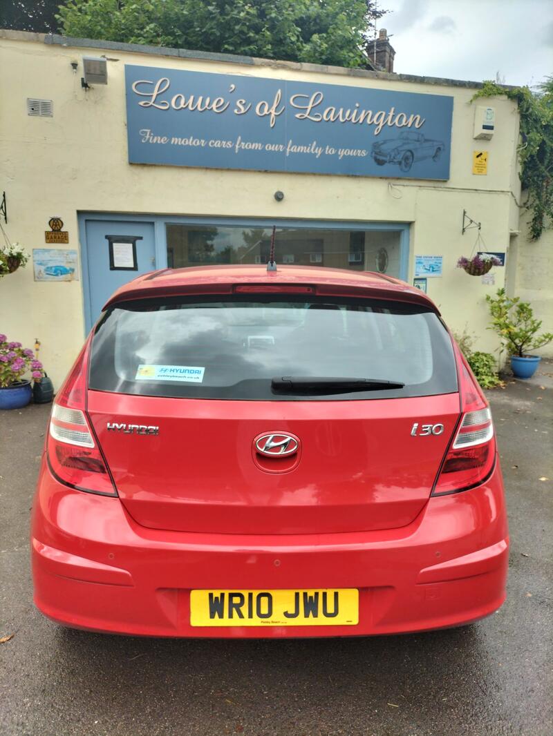 HYUNDAI I30
