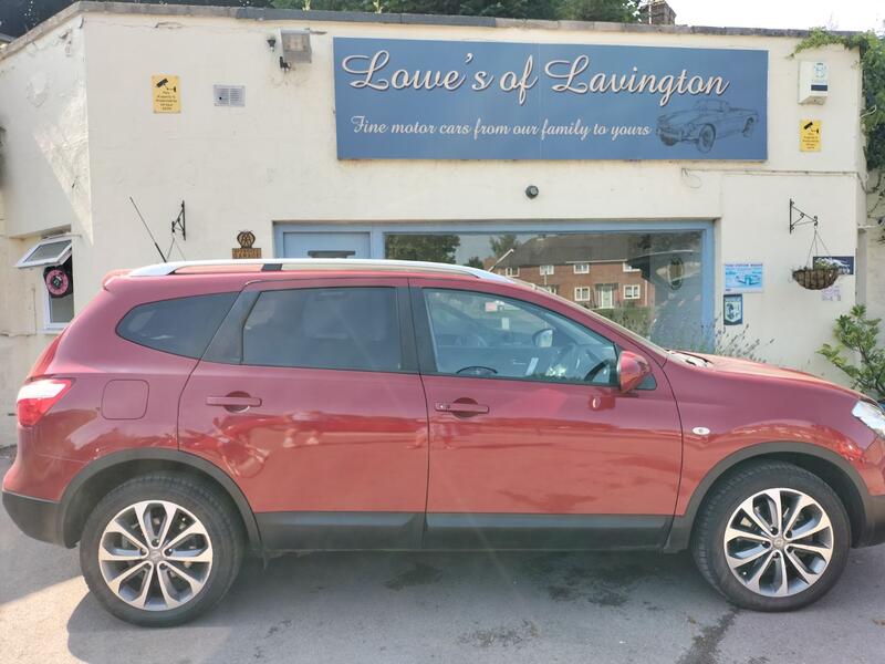 View NISSAN QASHQAI+2 1.6 dCi Tekna