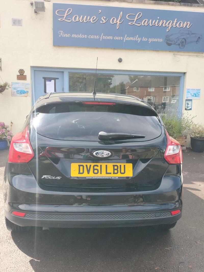 FORD FOCUS