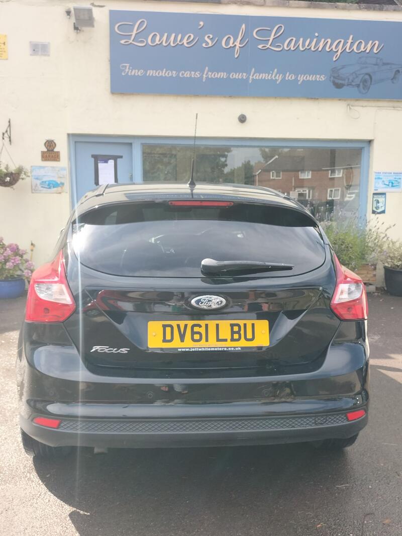 FORD FOCUS