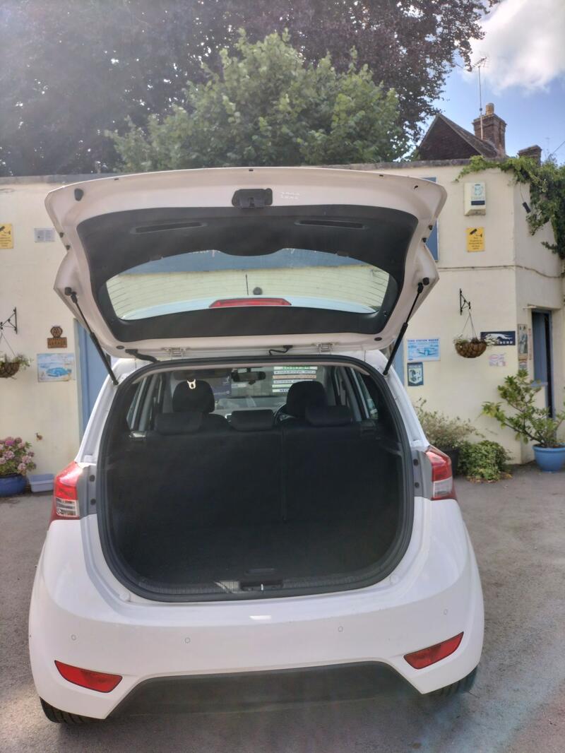 View HYUNDAI IX20 1.6 Active