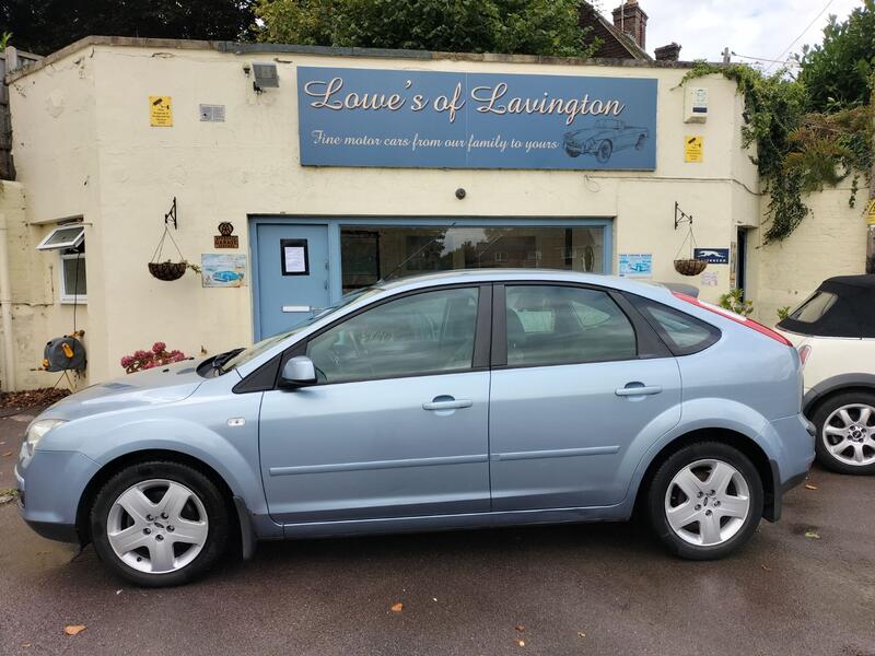 FORD FOCUS