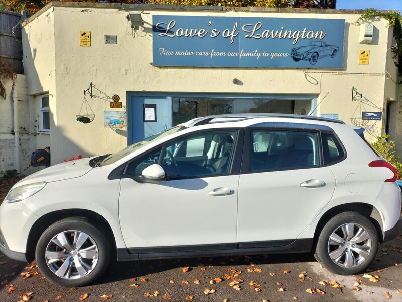 View PEUGEOT 2008 1.2 VTi Active