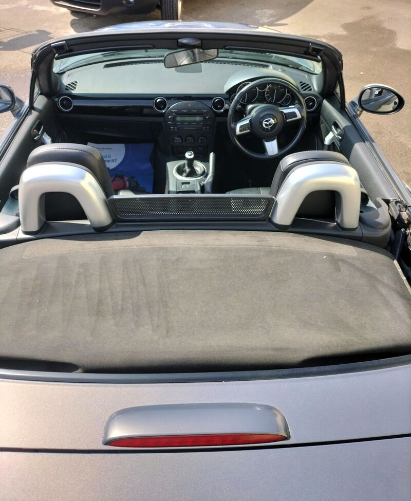 MAZDA MX-5