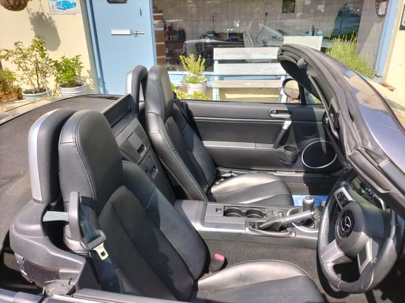 MAZDA MX-5