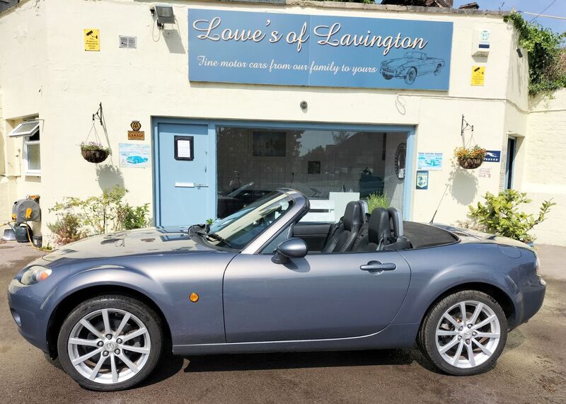 View MAZDA MX-5 SPORT