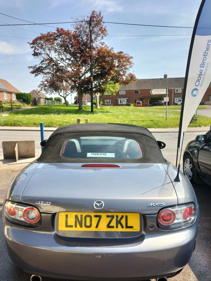 MAZDA MX-5