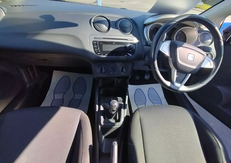 SEAT IBIZA