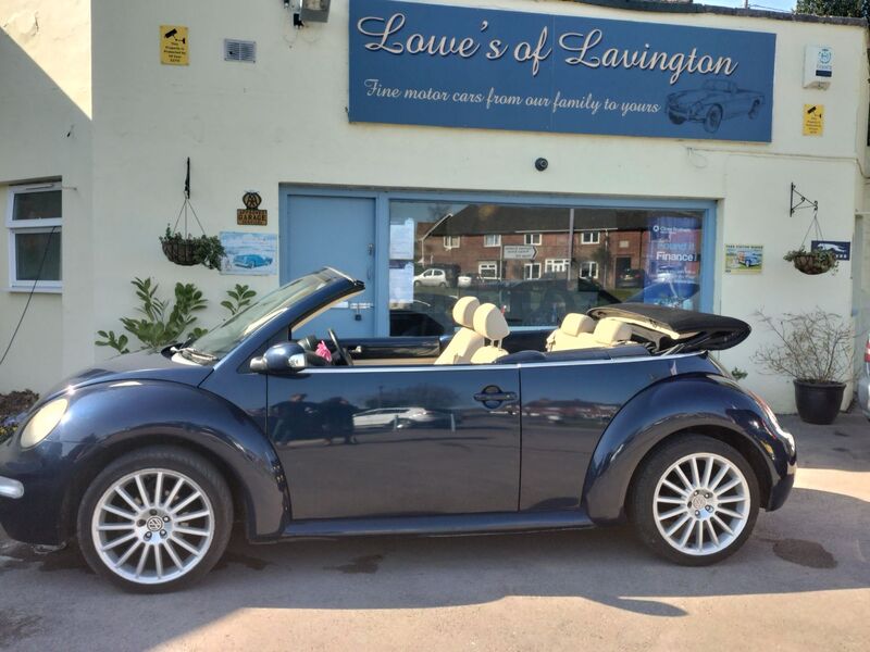 VOLKSWAGEN BEETLE
