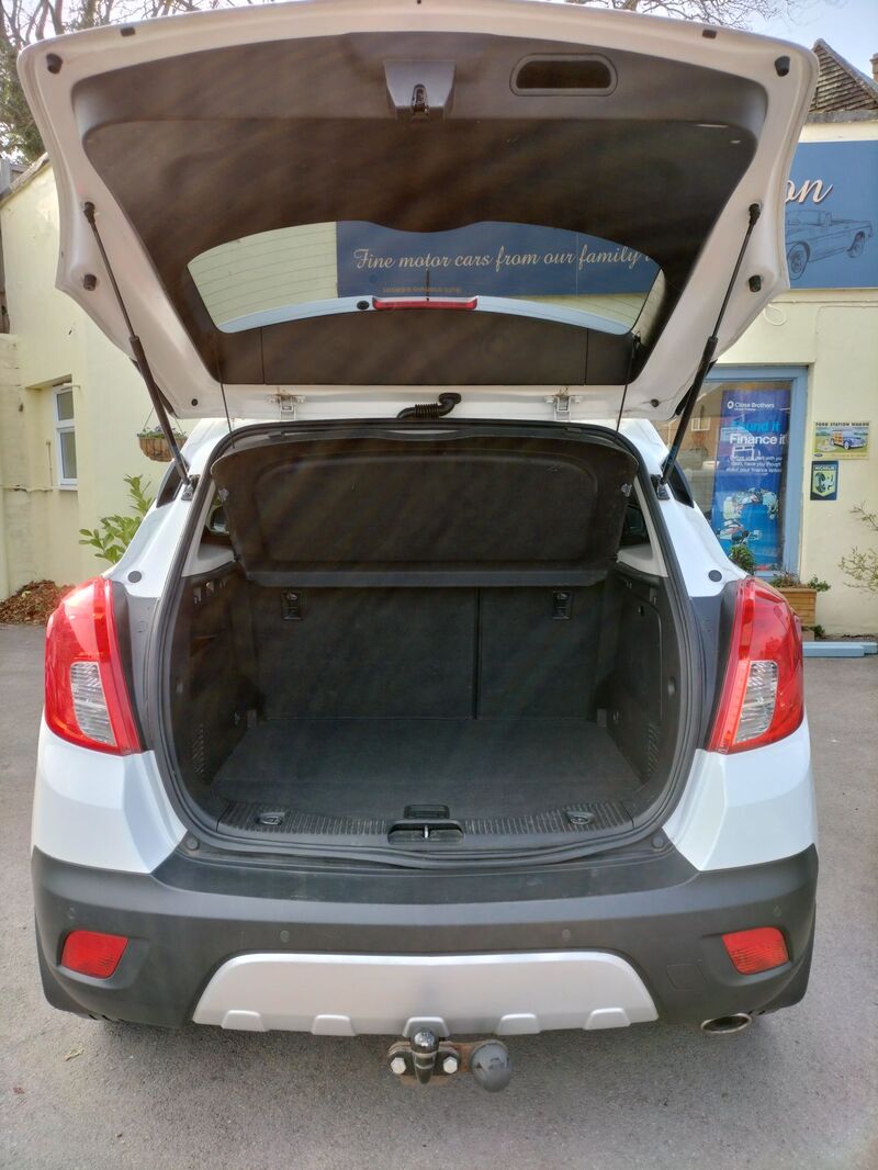 VAUXHALL MOKKA