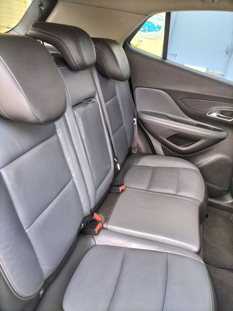 VAUXHALL MOKKA