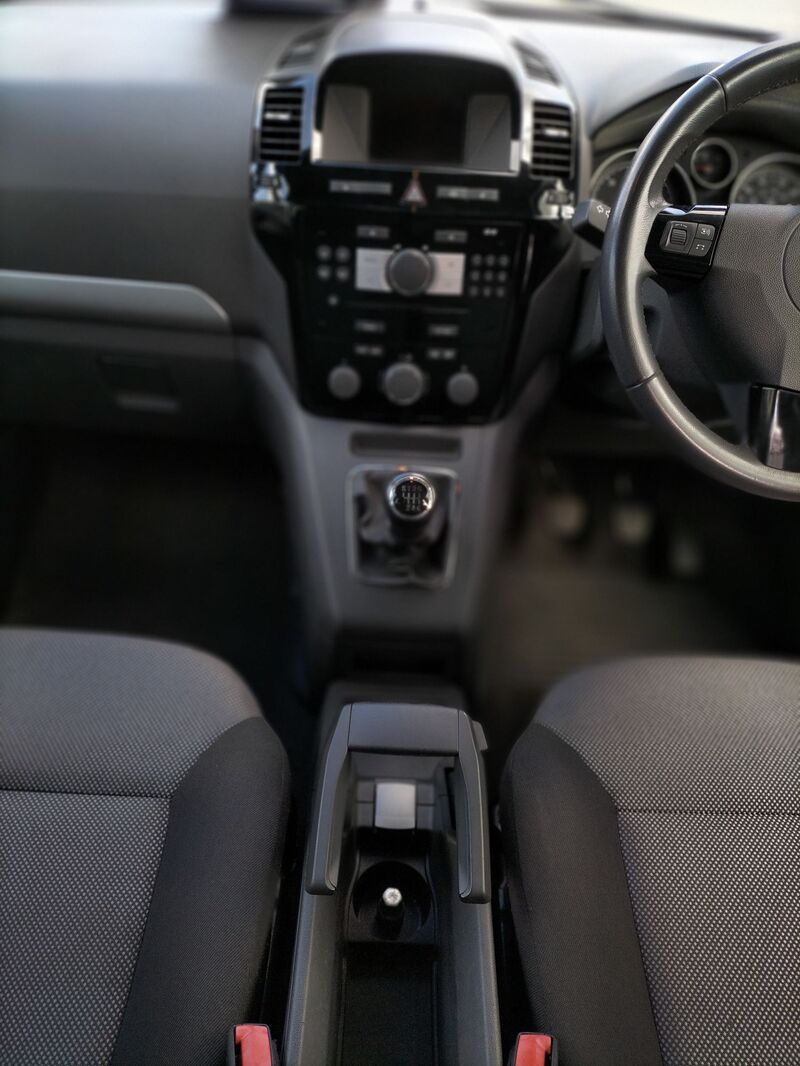 VAUXHALL ZAFIRA