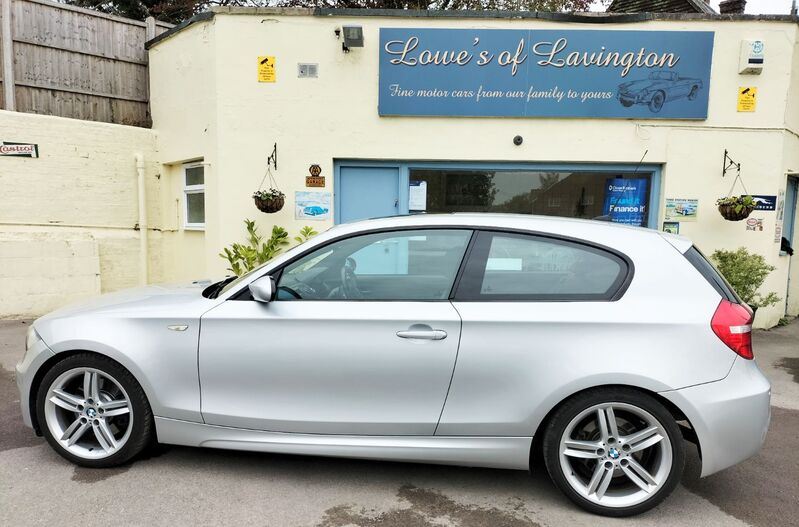 View BMW 1 SERIES 123D M SPORT
