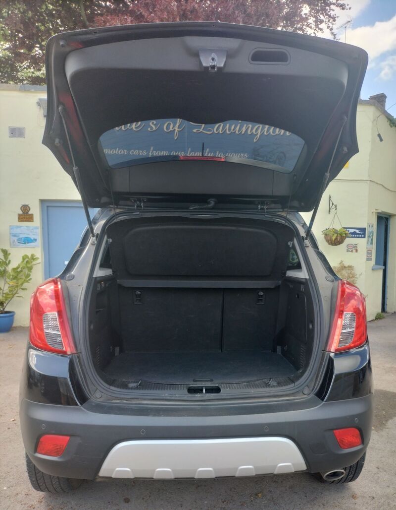 VAUXHALL MOKKA