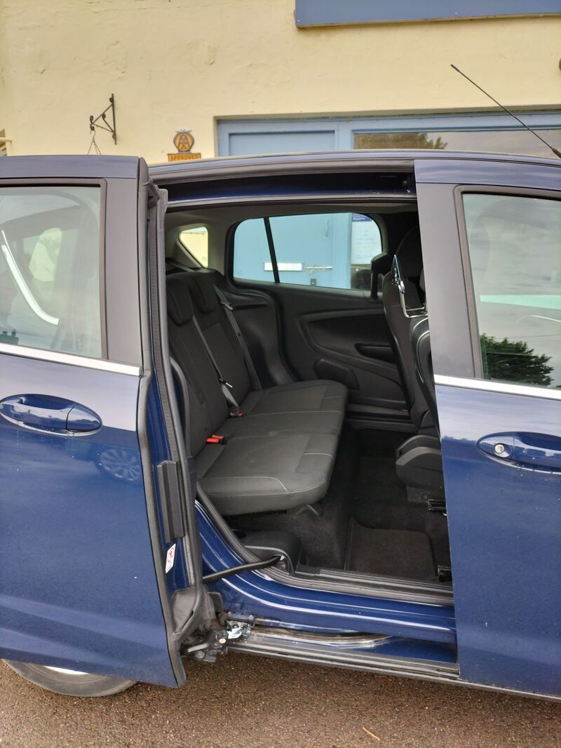 FORD B-MAX