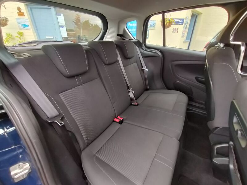 FORD B-MAX