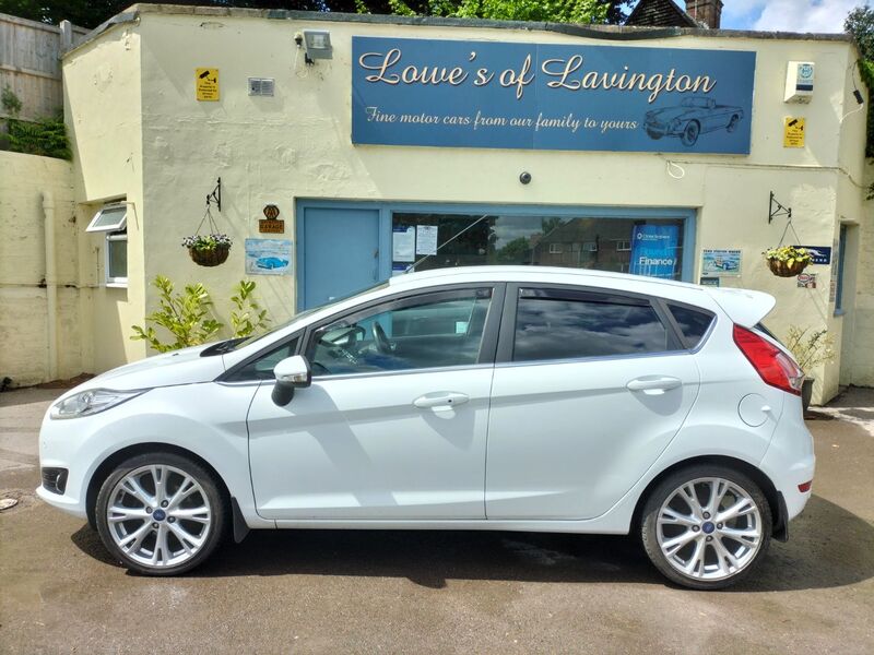 FORD FIESTA