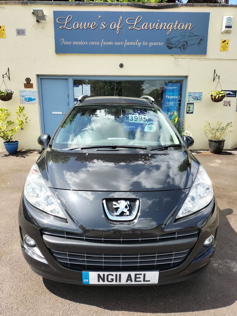 PEUGEOT 207