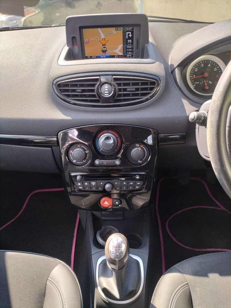 RENAULT CLIO
