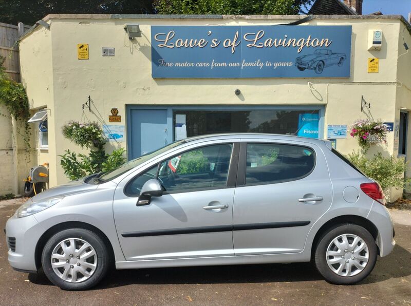 View PEUGEOT 207 S