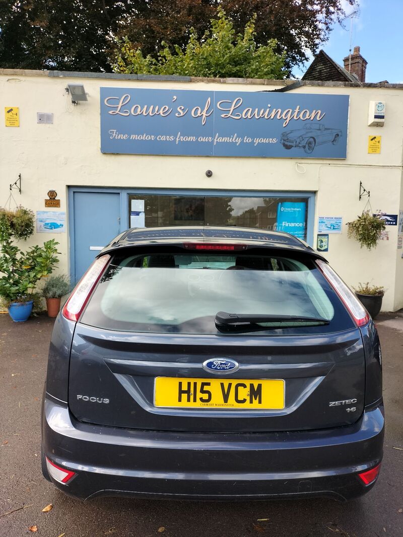 FORD FOCUS