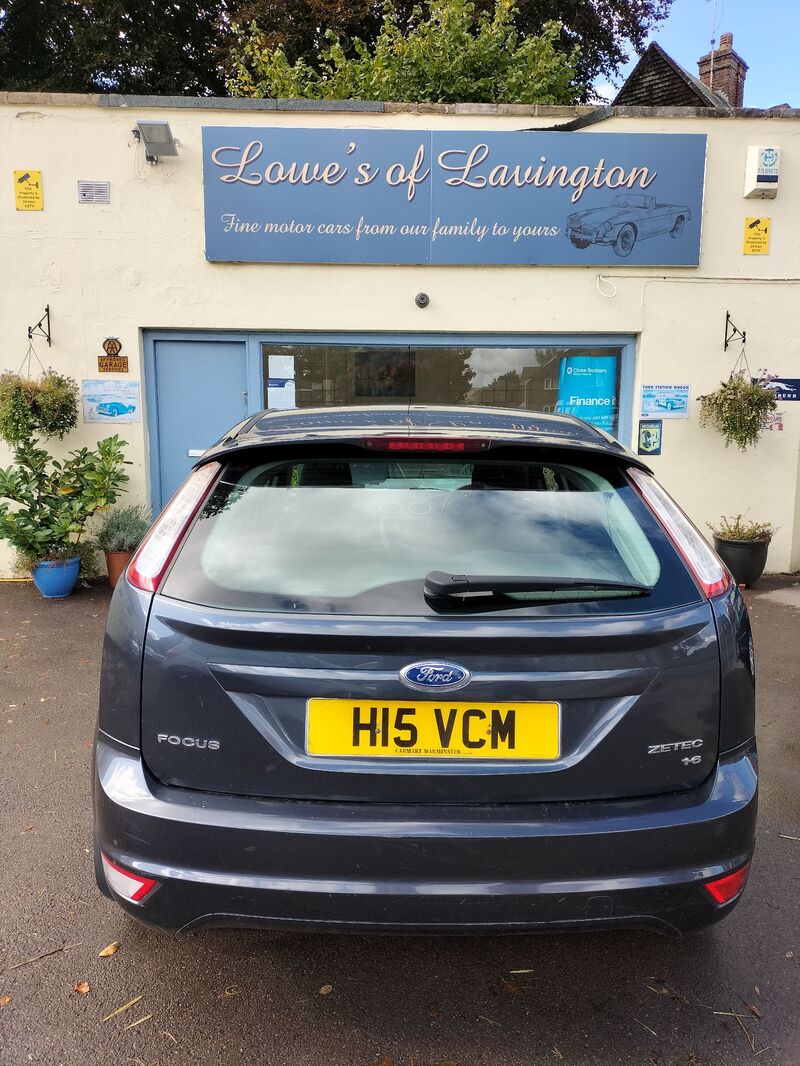 FORD FOCUS