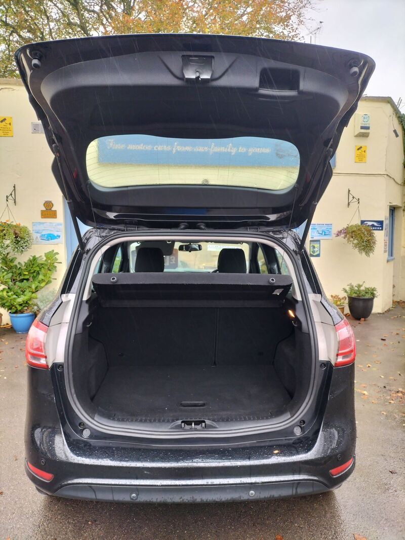 FORD B-MAX