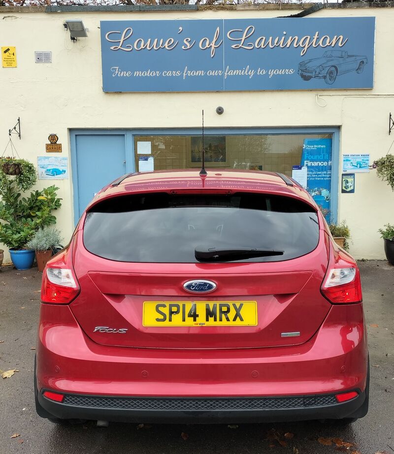 FORD FOCUS