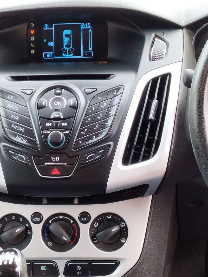FORD FOCUS