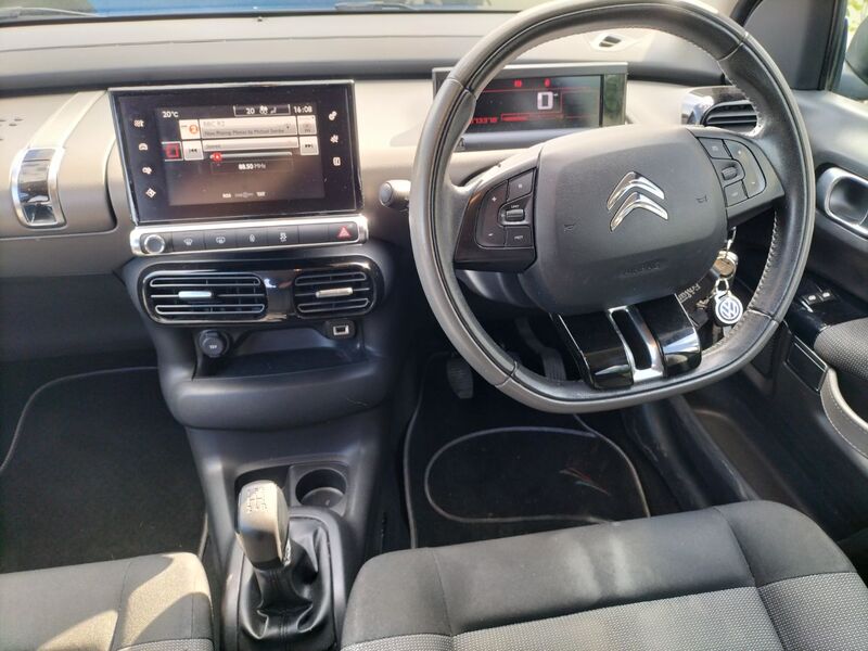 View CITROEN C4 CACTUS PURETECH FLAIR SS