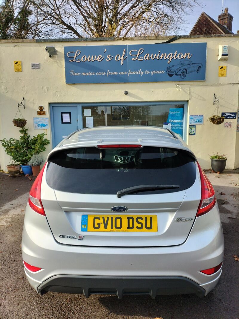 FORD FIESTA