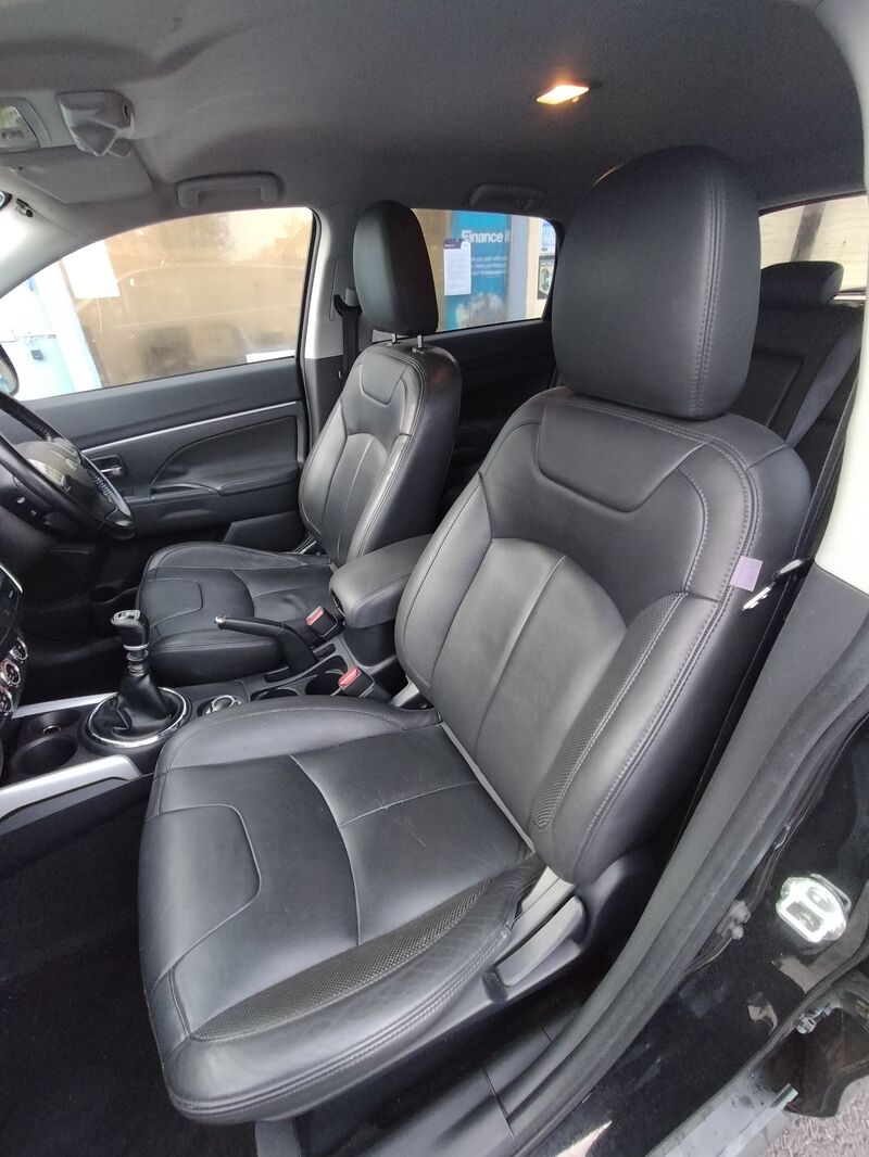 MITSUBISHI ASX