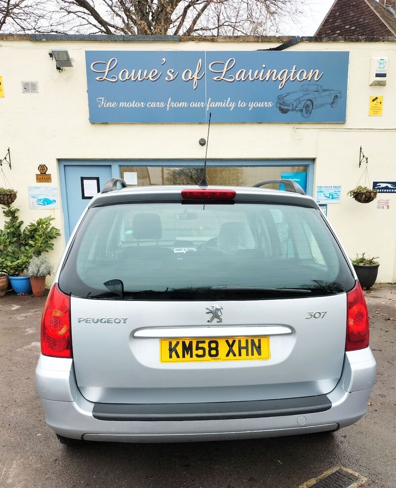 PEUGEOT 307