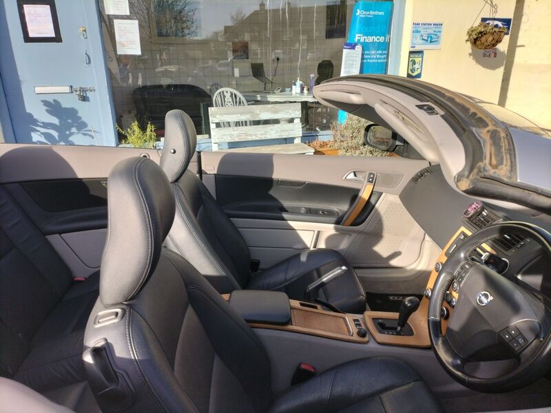 VOLVO C70