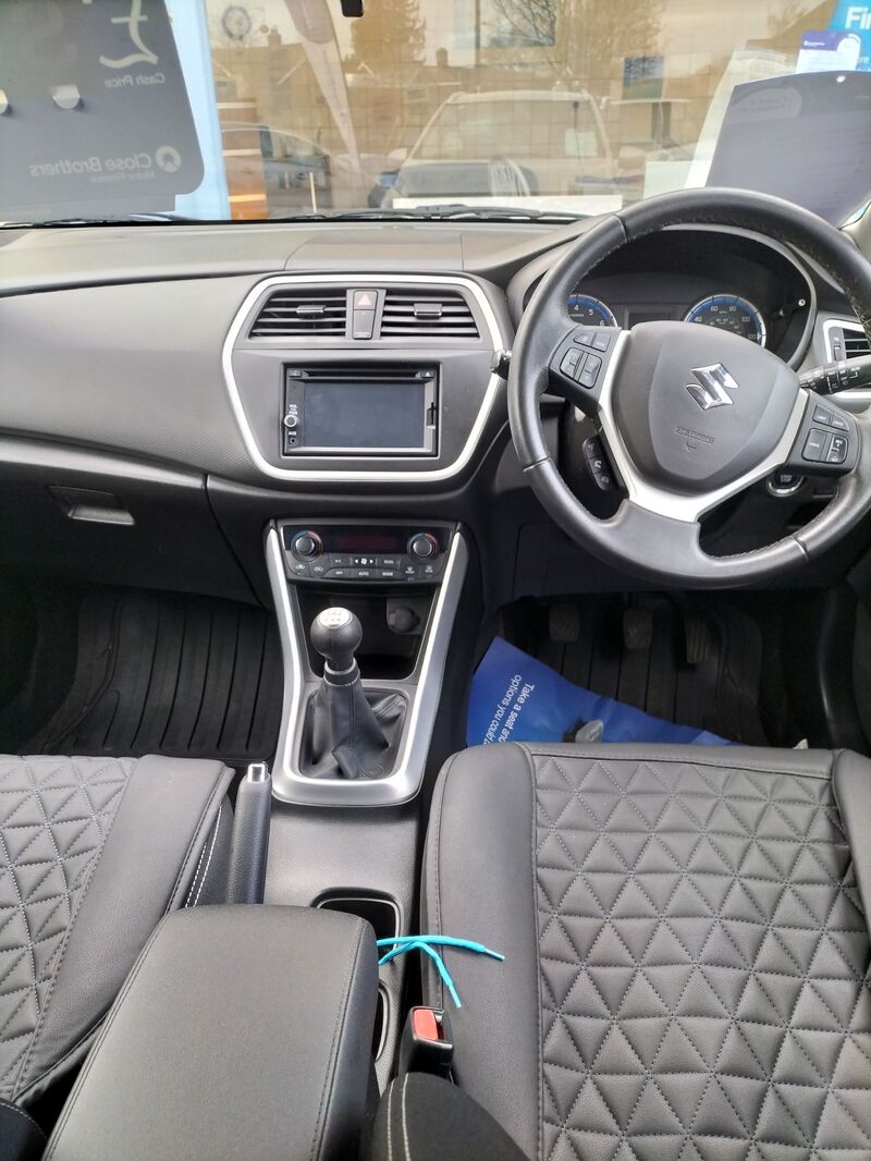 SUZUKI SX4 S-CROSS