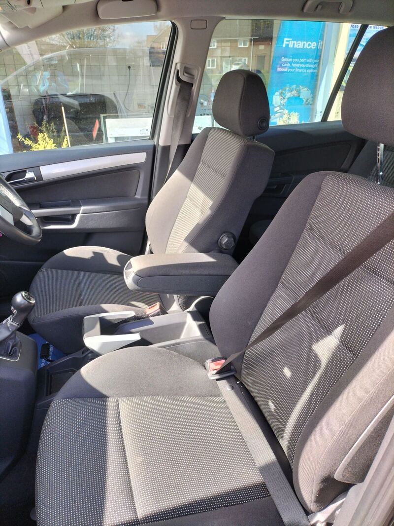 VAUXHALL ZAFIRA