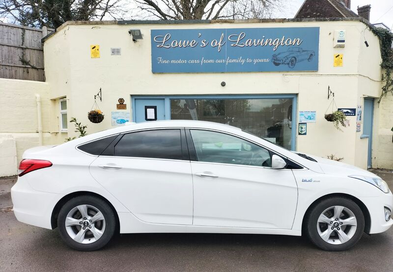 HYUNDAI I40