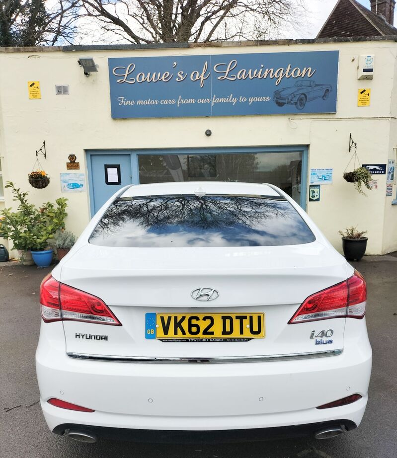 HYUNDAI I40