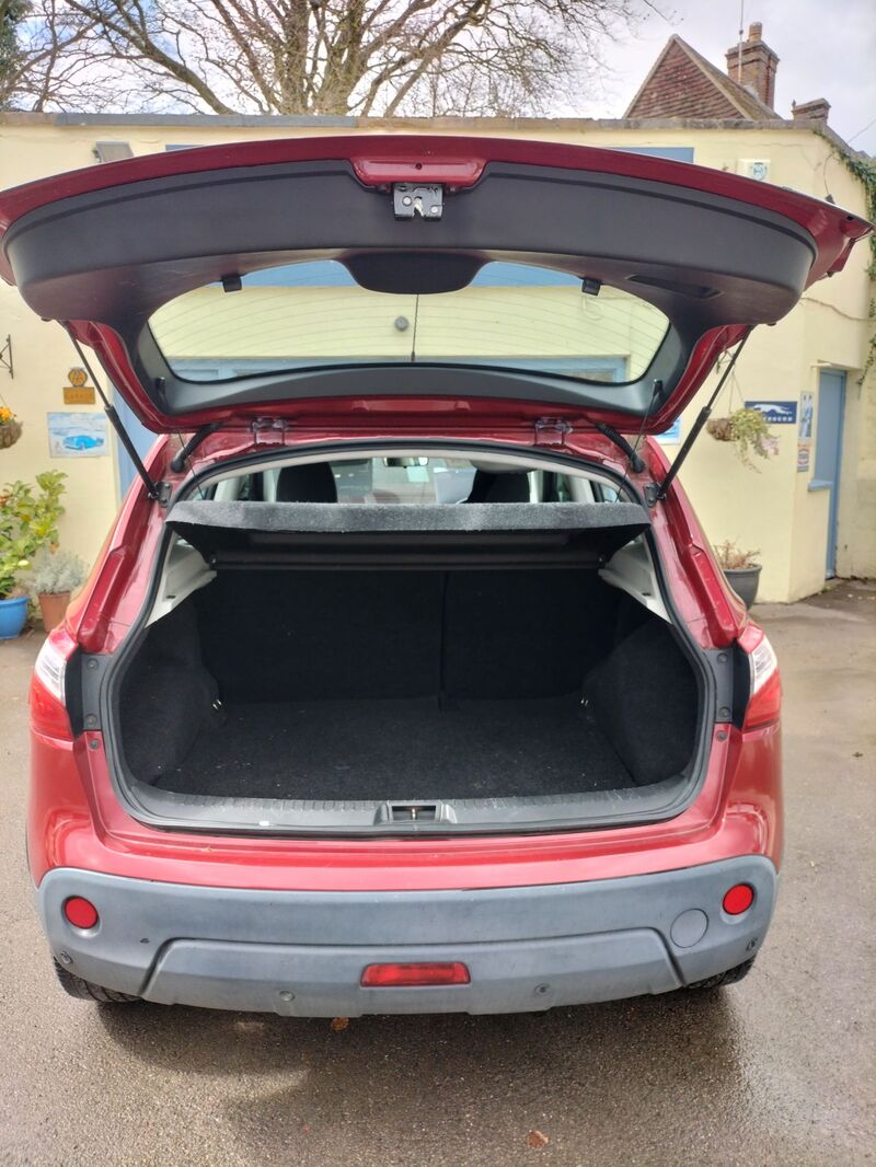 NISSAN QASHQAI