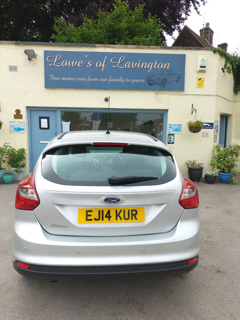 FORD FOCUS