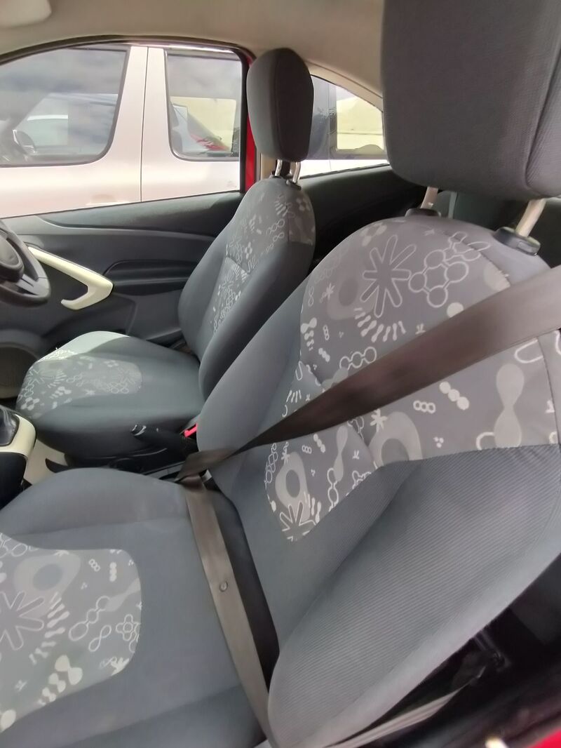 FORD KA