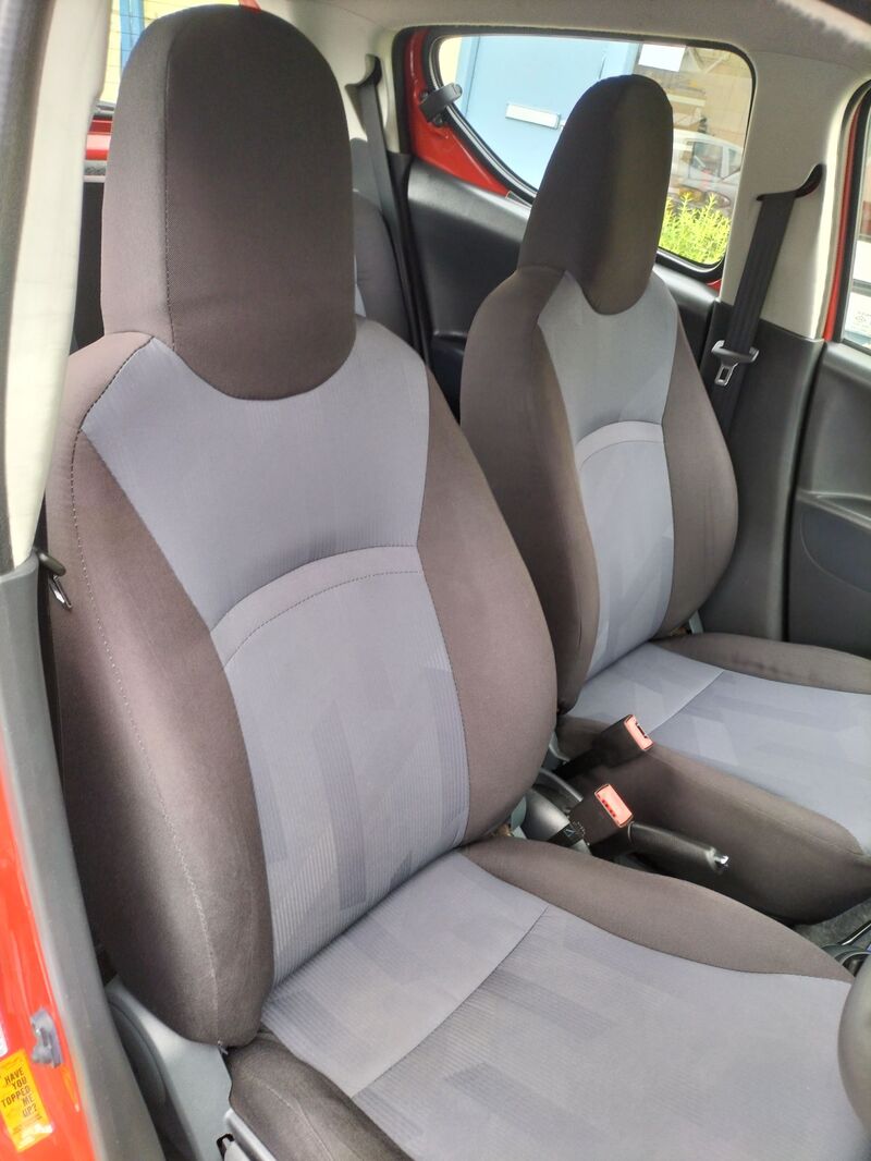View SUZUKI ALTO SZ