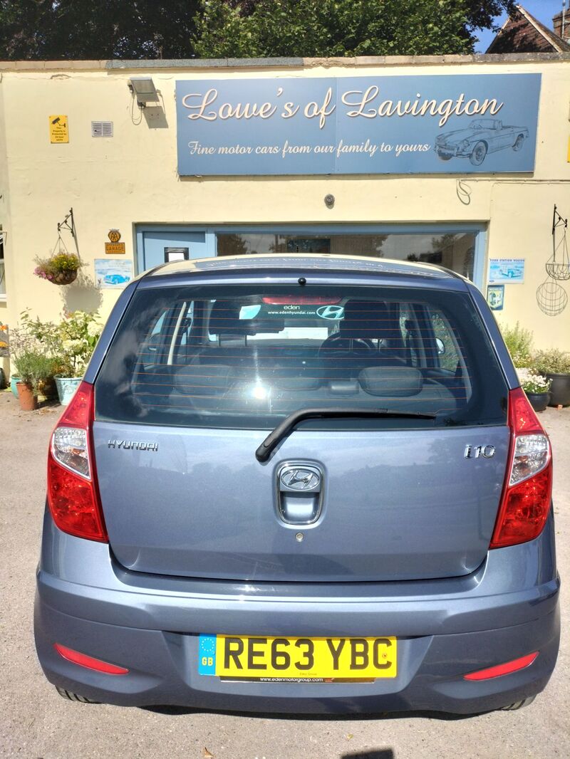 HYUNDAI I10