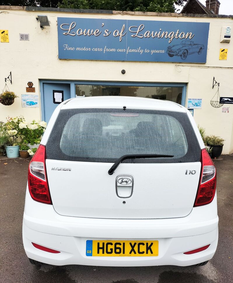 HYUNDAI I10